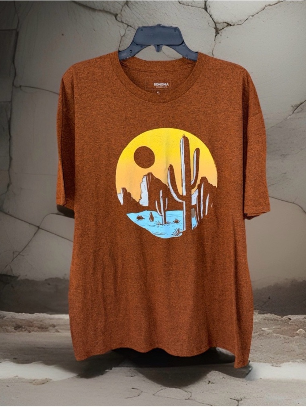 NowT Sonoma Brown Short Sleeve Desert Graphic Tee w/Yellow & Blue Print-XL